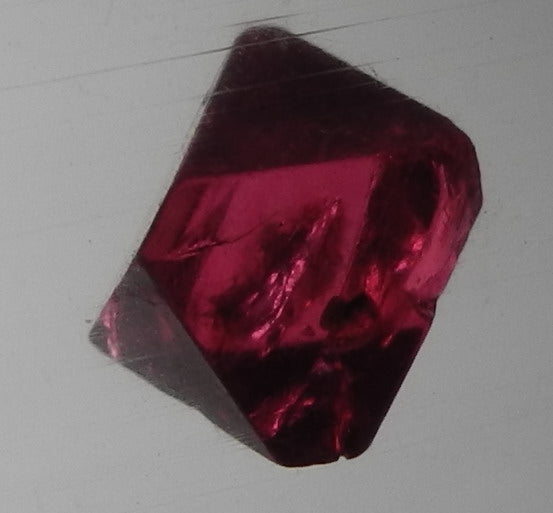 Noble Red Spinel - 1.57ct - Hand Select Gem Rough - prettyrock.com