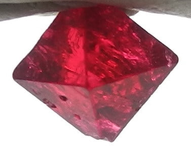 Noble Red Spinel - 1.01ct - Hand Select Gem Rough - prettyrock.com