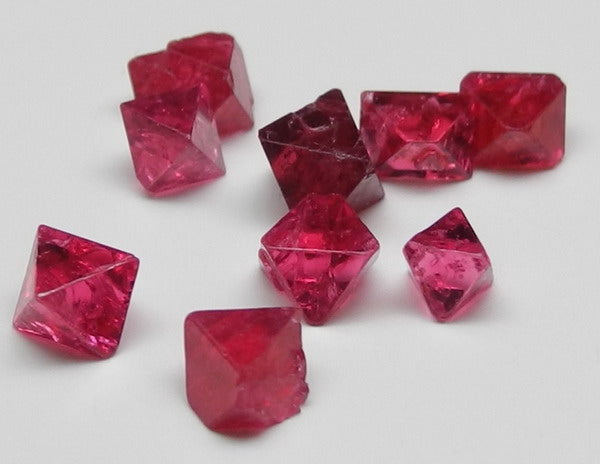 Noble Red Spinel - 3.24ct - Hand Select Gem Rough - prettyrock.com