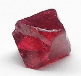 noble red spinel - 2.12ct - Hand Select Gem Rough - prettyrock.com