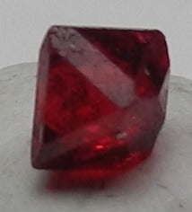 Noble Red Spinel - 0.58ct - Hand Select Gem Rough - prettyrock.com