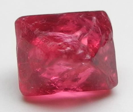 Noble Red Spinel - 1.81ct - Hand Select Gem Rough - prettyrock.com