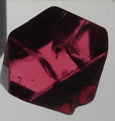 Noble Red Spinel - 1.39ct - Hand Select Gem Rough - prettyrock.com