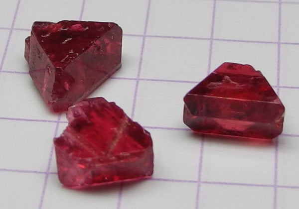 Noble Red Spinel - 4.19ct - Hand Select Gem Rough - prettyrock.com