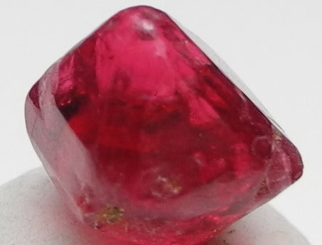 Noble Red Spinel - 1.98ct - Hand Select Gem Rough - prettyrock.com