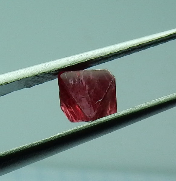 Noble Spinel - 1.17ct - Hand Select Gem Rough - prettyrock.com