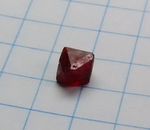 Noble Spinel - 1.32ct - Hand Select Gem Rough - prettyrock.com
