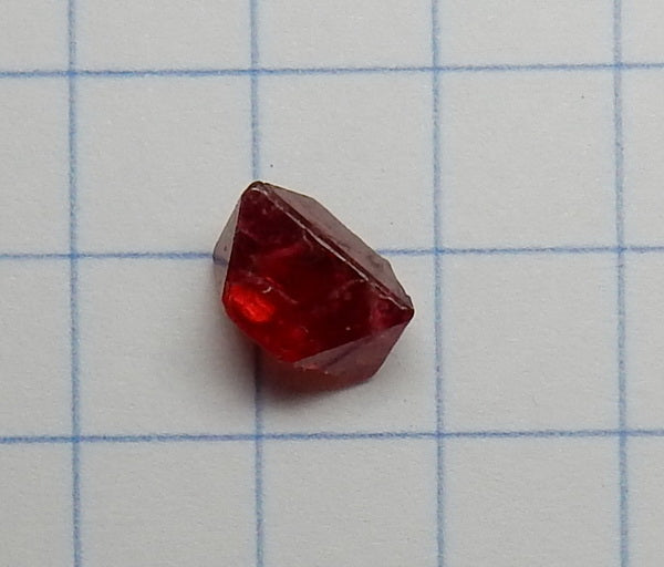 Noble Spinel - 1.47ct - Hand Select Gem Rough - prettyrock.com