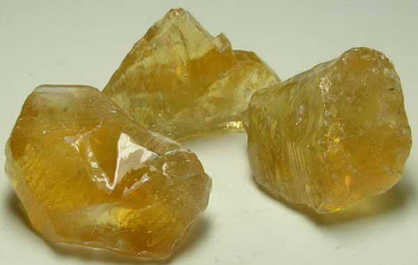 Calcite - 140.5 ct - Hand Select Gem Rough - prettyrock.com