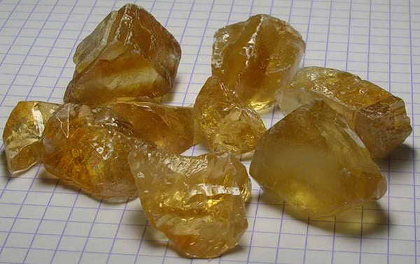 Calcite - 323 ct - Hand Select Gem Rough - prettyrock.com