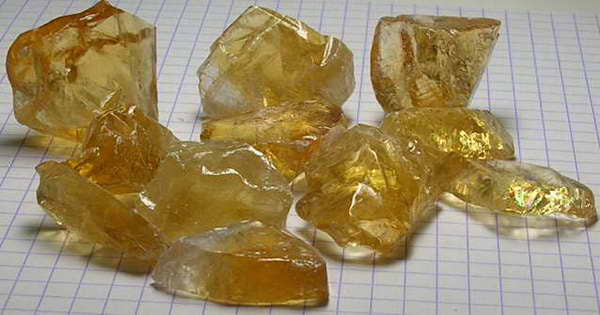 Calcite - 484 ct - Hand Select Gem Rough - prettyrock.com