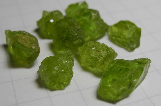 peridot - 27.9ct - Hand Select Gem Rough - prettyrock.com