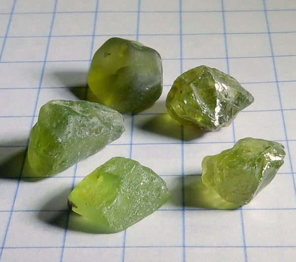 Peridot - 22.74ct - Hand Select Gem Rough - prettyrock.com