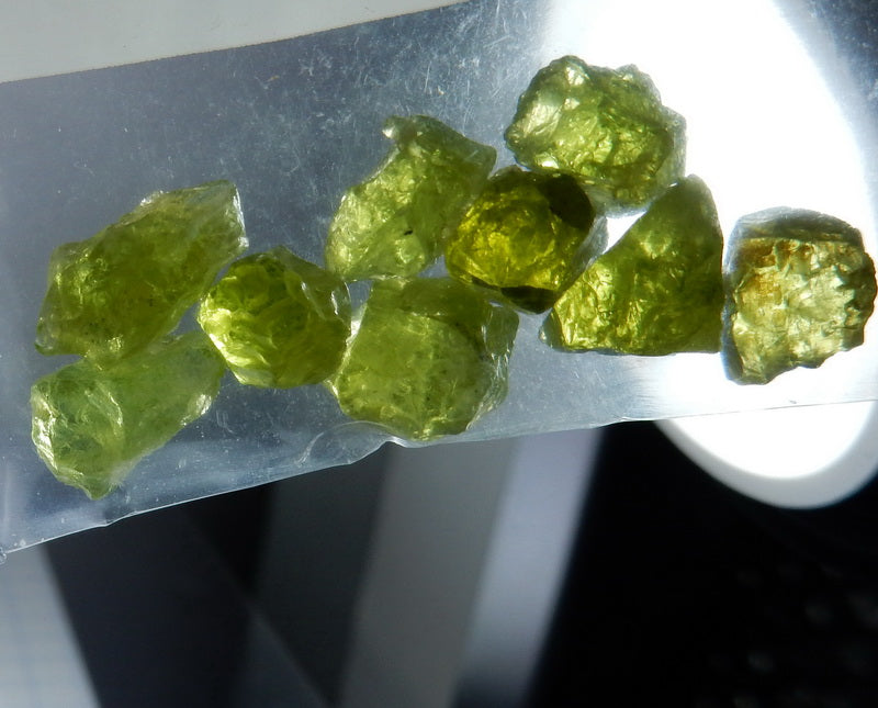 Peridot - 27.62ct - Hand Select Gem Rough - prettyrock.com