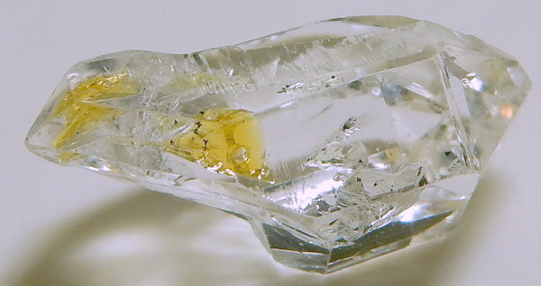 Petroleum Included Quartz - 10.25ct - Hand Select Gem Rough - prettyrock.com