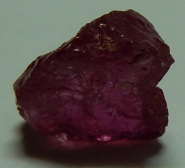 Pink Sapphire - 3.14ct - Hand Select Gem Rough - prettyrock.com