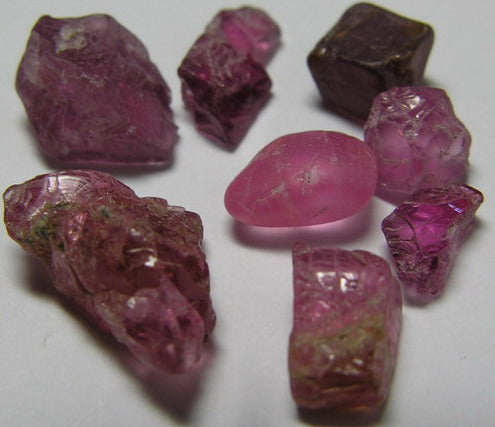 Pink Spinel - 25.31ct - Hand Select Gem Rough - prettyrock.com