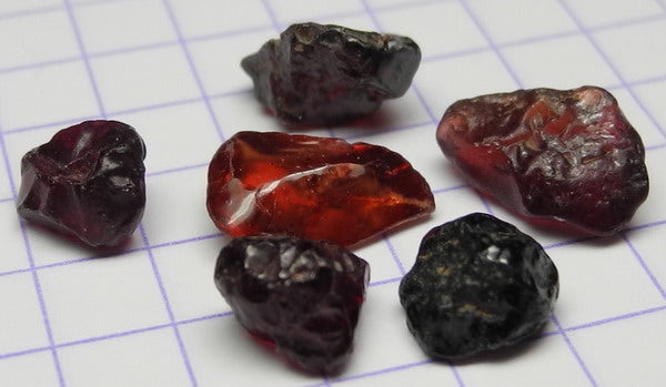 Pyrope Garnet - 10.04ct - Hand Select Gem Rough - prettyrock.com