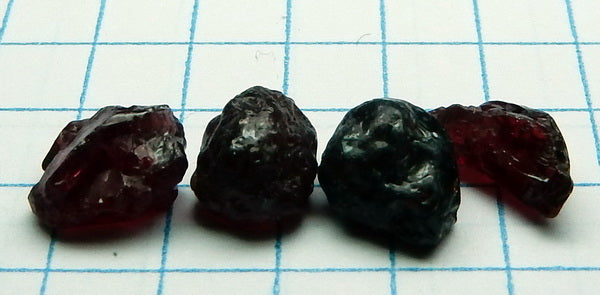 Pyrope Garnet - 5.88ct - Hand Select Gem Rough - prettyrock.com