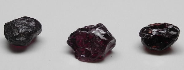 Pyrope Garnet - 7.34ct - Hand Select Gem Rough - prettyrock.com