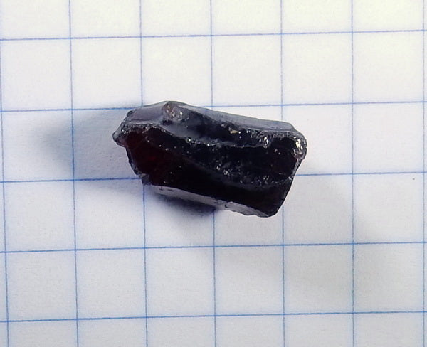 Pyrope Garnet - 12.57ct - Hand Select Gem Rough - prettyrock.com