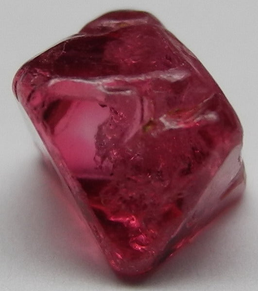 red spinel - 2.32ct - Hand Select Gem Rough - prettyrock.com