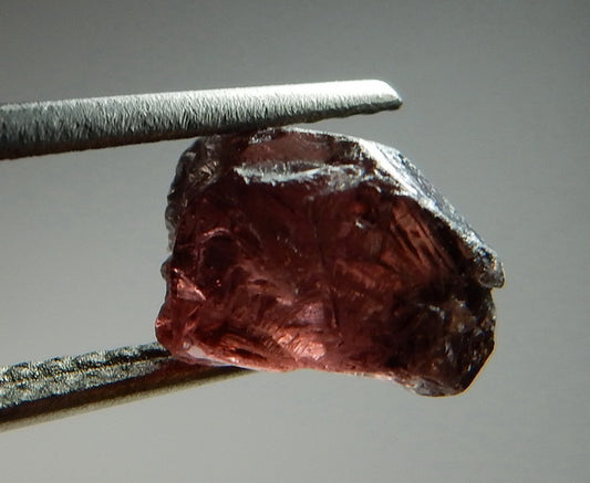 Red Zircon - 7.27ct - Hand Select Gem Rough - prettyrock.com