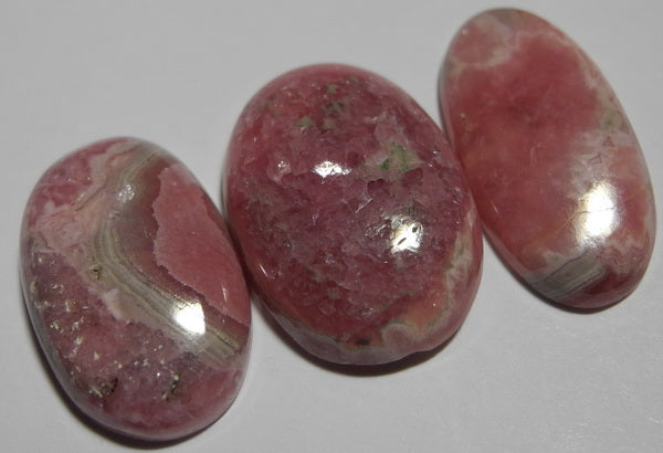 Rhodochrosite Cabochon - prettyrock.com