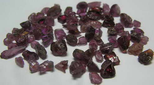 Rhodolite Garnet - 55.36ct - Hand Select Gem Rough - prettyrock.com