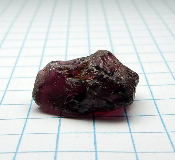 Rhodolite Garnet - 14.19ct - Hand Select Gem Rough - prettyrock.com