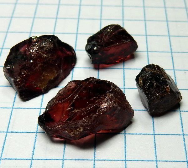 Rhodolite Garnet - 27.85ct - Hand Select Gem Rough - prettyrock.com