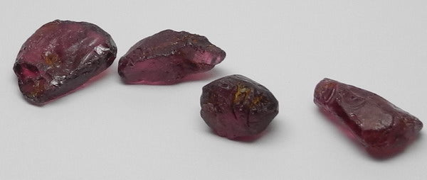 Rhodolite Garnet - 24.75ct - Hand Select Gem Rough - prettyrock.com