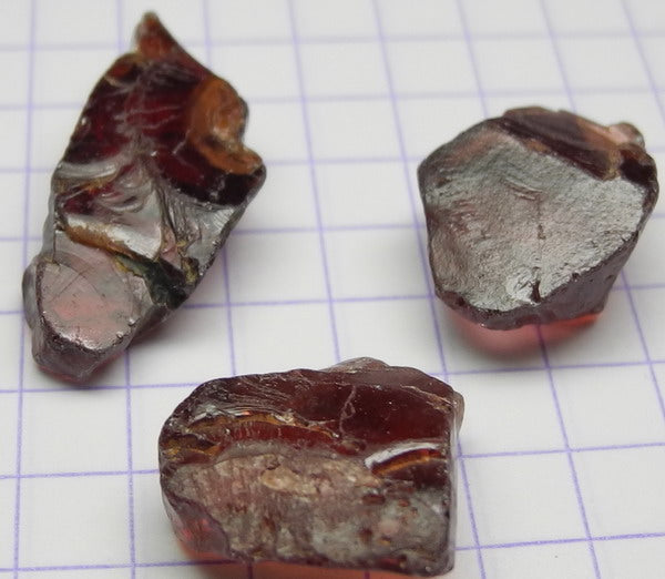 Rhodolite Garnet - 33.2ct - Hand Select Gem Rough - prettyrock.com