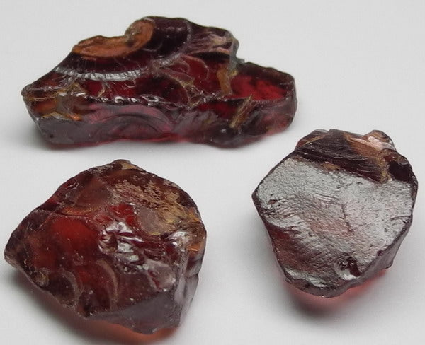 Rhodolite Garnet - 33.2ct - Hand Select Gem Rough - prettyrock.com