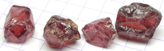 Rhodolite Garnet - 21.25ct - Hand Select Gem Rough - prettyrock.com