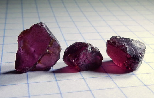 Rhodolite Garnet - 17.73ct - Hand Select Gem Rough - prettyrock.com