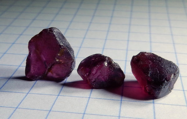 Rhodolite Garnet - 17.73ct - Hand Select Gem Rough - prettyrock.com