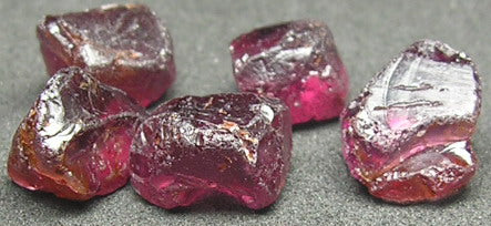 Rhodolite Garnet - 12.13ct - Hand Select Gem Rough - prettyrock.com