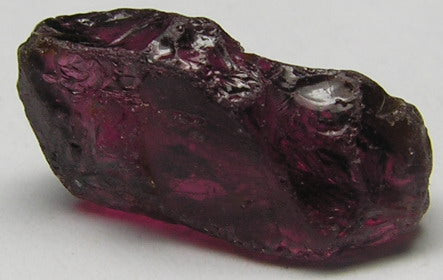 Rhodolite Garnet - 8.12ct - Hand Select Gem Rough - prettyrock.com