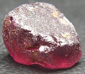 Rhodolite Garnet - 5.94ct - Hand Select Gem Rough - prettyrock.com