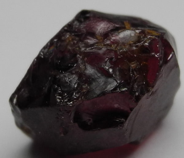 Rhodolite Garnet - 10.45ct - Hand Select Gem Rough - prettyrock.com