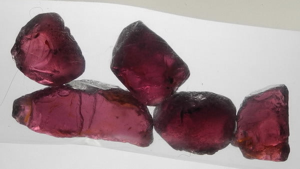 Rhodolite Garnet - 26.96ct - Hand Select Gem Rough - prettyrock.com