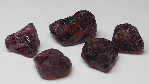 Rhodolite Garnet - 22.86ct - Hand Select Gem Rough - prettyrock.com