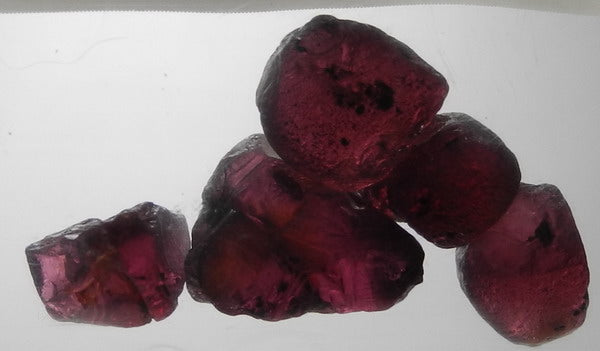 Rhodolite Garnet - 22.86ct - Hand Select Gem Rough - prettyrock.com