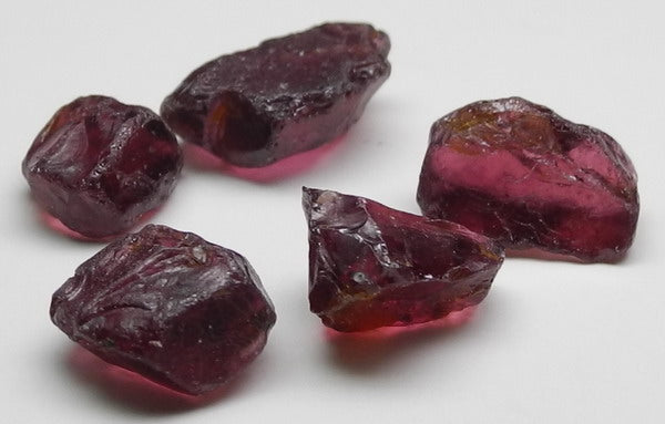 Rhodolite Garnet - 23.96ct - Hand Select Gem Rough - prettyrock.com