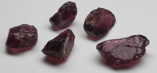 Rhodolite Garnet - 23.96ct - Hand Select Gem Rough - prettyrock.com