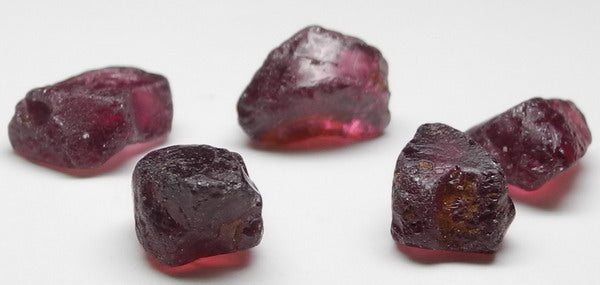 Rhodolite Garnet - 21.42ct - Hand Select Gem Rough - prettyrock.com