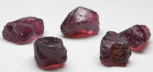 Rhodolite Garnet - 21.42ct - Hand Select Gem Rough - prettyrock.com