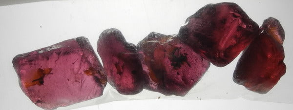 Rhodolite Garnet - 26.24ct - Hand Select Gem Rough - prettyrock.com