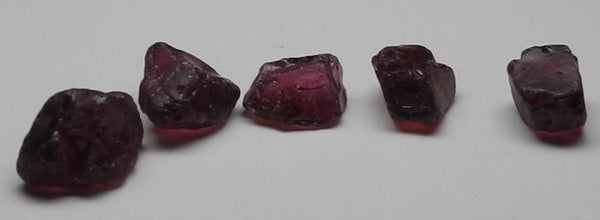 Rhodolite Garnet - 20.03ct - Hand Select Gem Rough - prettyrock.com